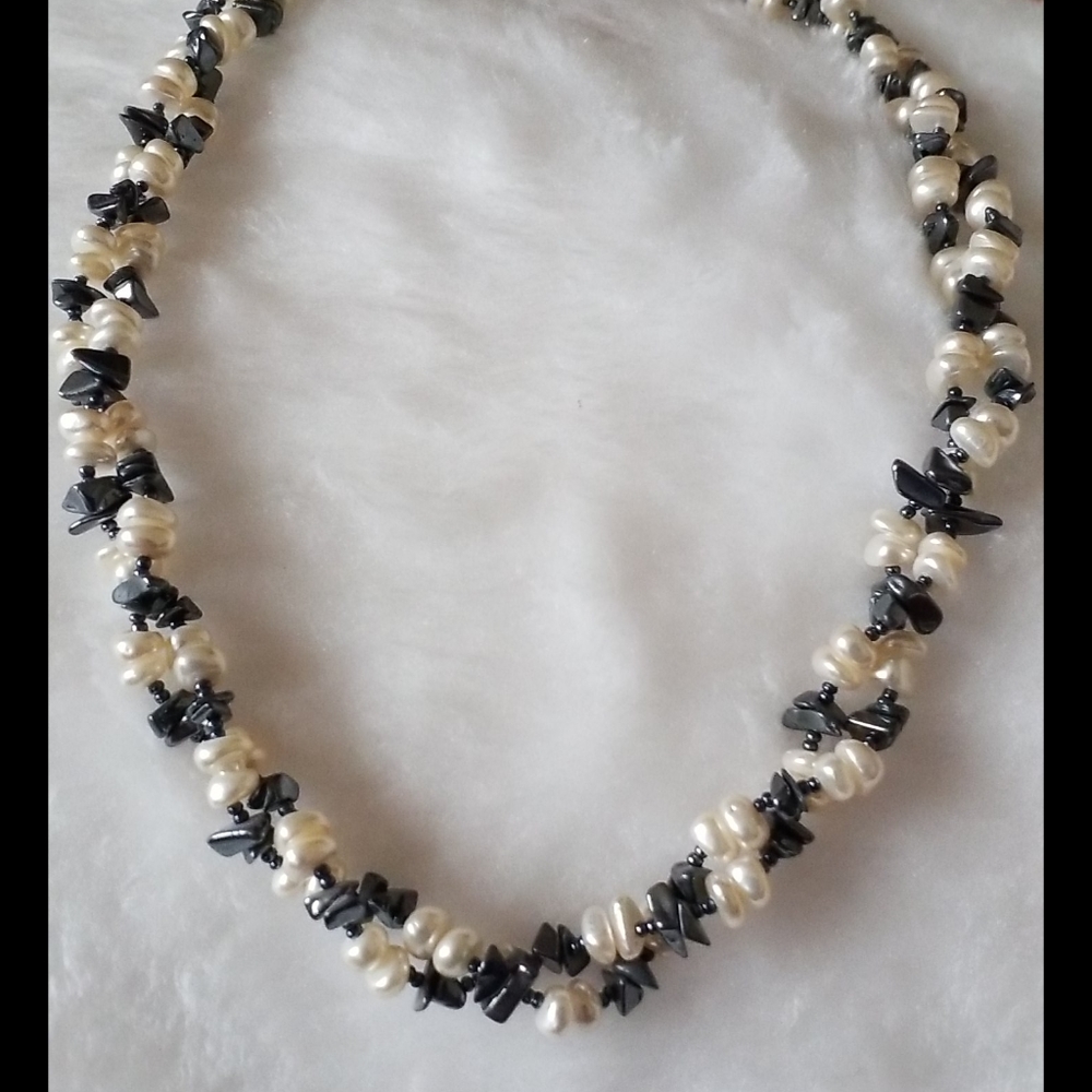 Water Pearl & Hematite Necklace